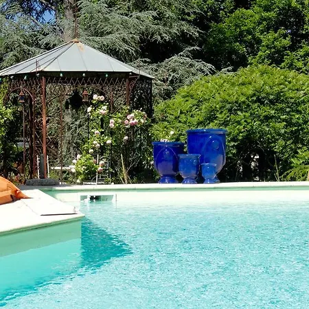 Couette-café La Closerie 33 4*