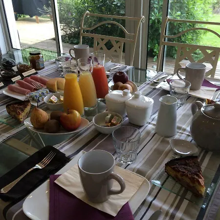 La Closerie 33 Couette-café 4*