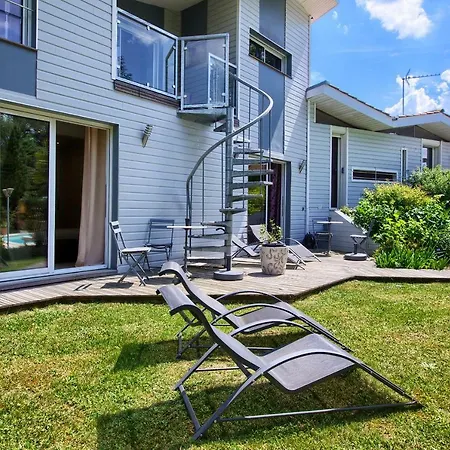 La Closerie 33 Couette-café 4*