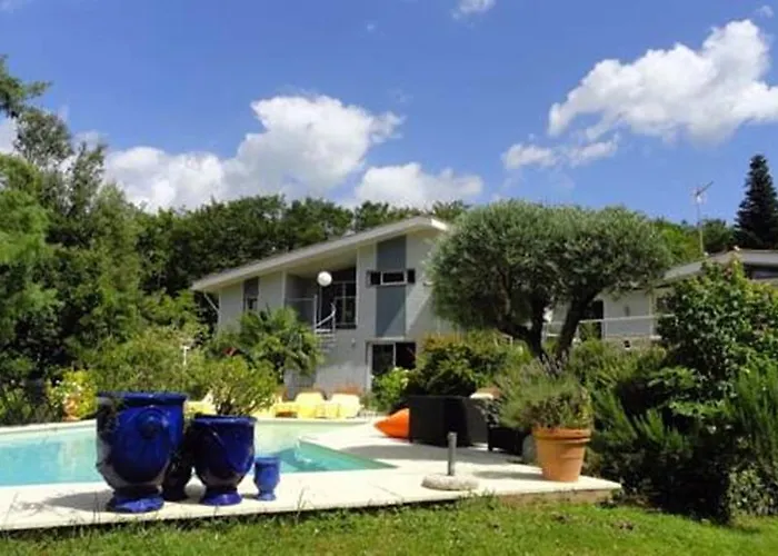 Bed & Breakfast La Closerie 33