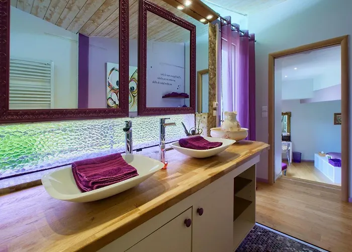 Bed & Breakfast La Closerie 33 4*