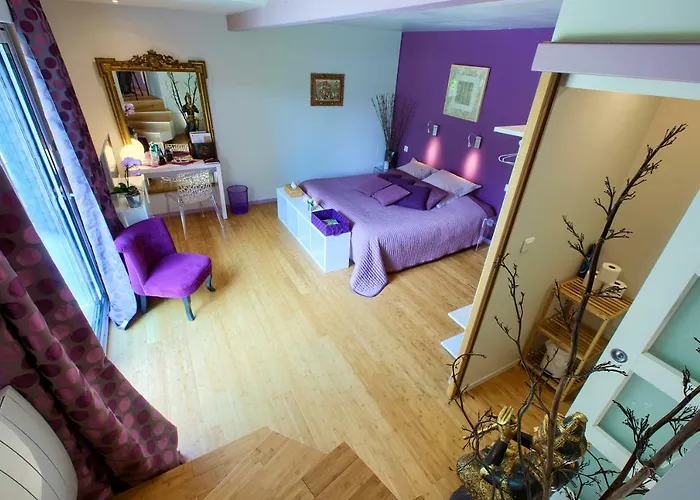 La Closerie 33 Bed & Breakfast